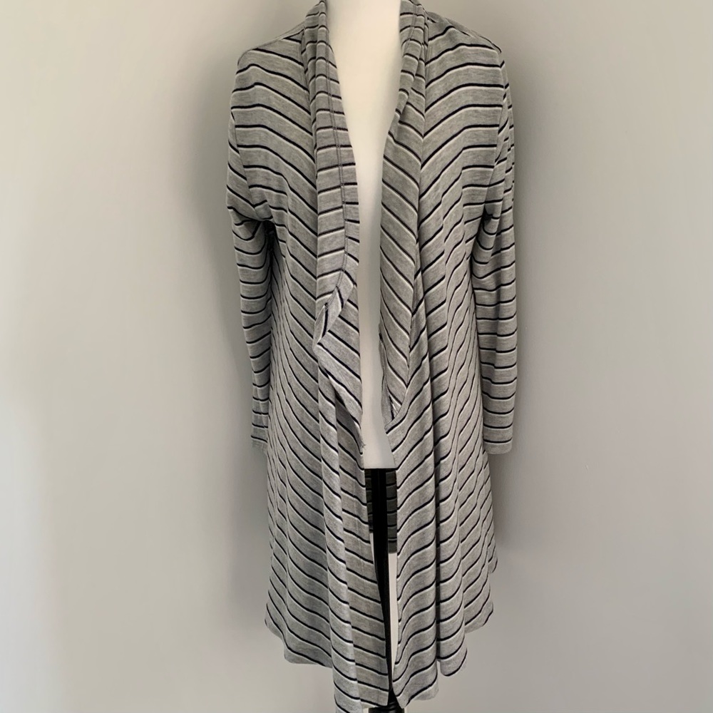 LNA Cardigan with open sleeve